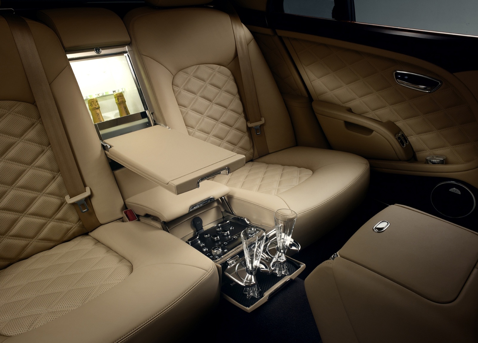 2013-Bentley-Mulsanne-Mulliner-Interior-5.jpg